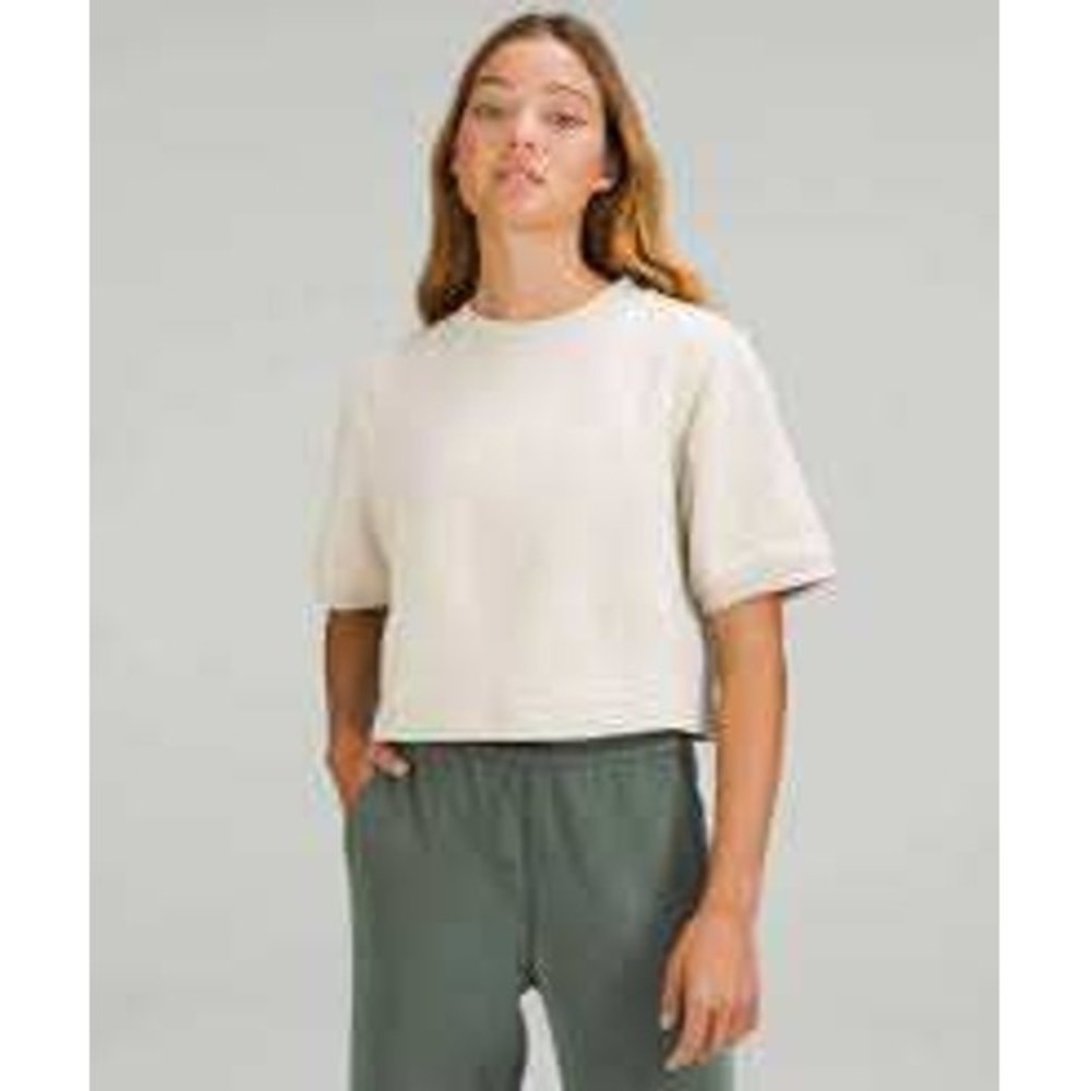 Lululemon Mixed Texture Short Sleeve Cropped Sweatshirt Cream Beige Women Size 6